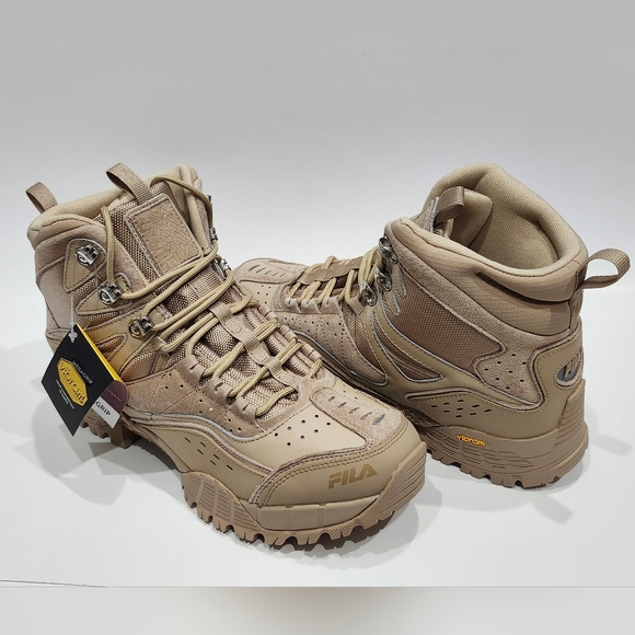 Fila Beige Armada Vibram Lace Up Hiking Boot 1JM01688-200 Men's Size 11 US NWT - Picture 2 of 8